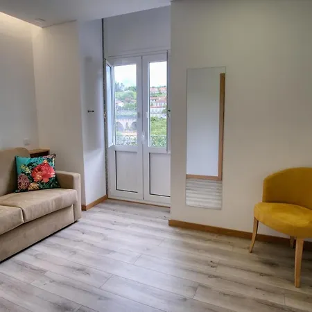 Apartamento Os Poetas Apartament *